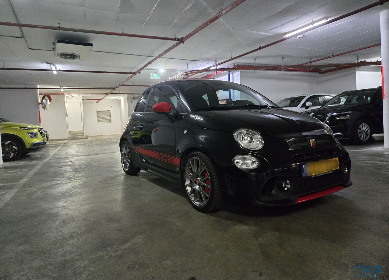 2023' Fiat 500 אבארט Abarth photo #1