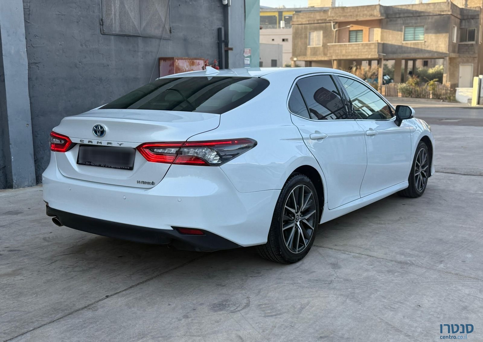 2022' Toyota Camry טויוטה קאמרי photo #3