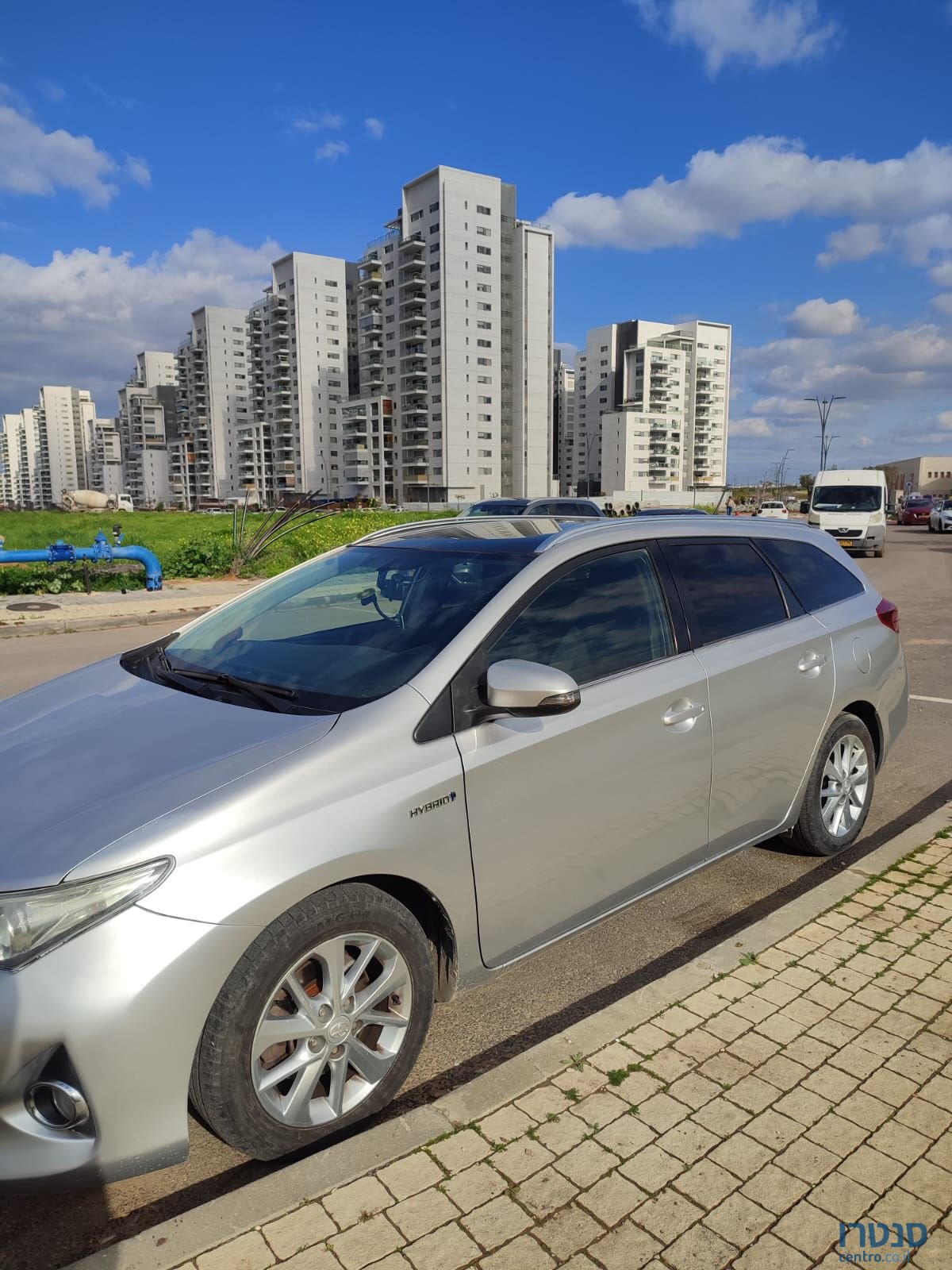2014' Toyota Auris טויוטה אוריס photo #4