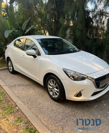 2020' Mazda 2 מאזדה 2 דמיו photo #1