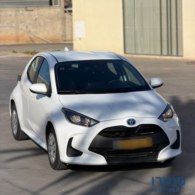 2023' Toyota Yaris טויוטה יאריס photo #2