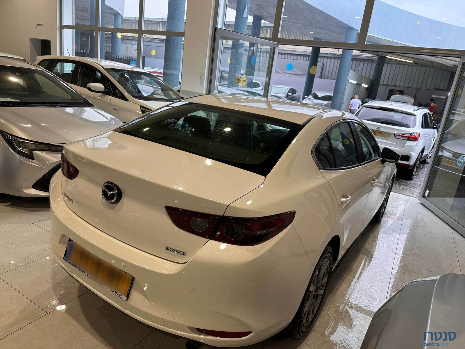 2020' Mazda 3 photo #3