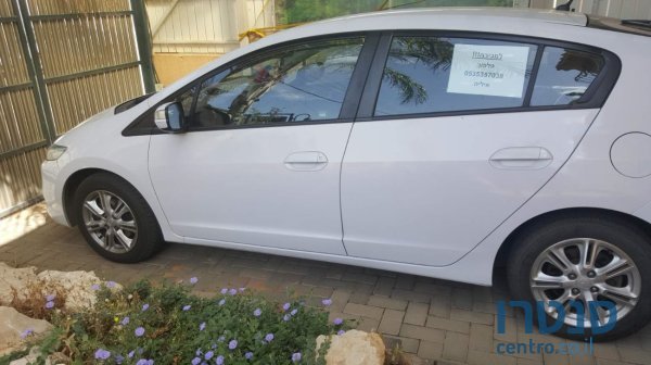 2011' Honda Insight photo #1