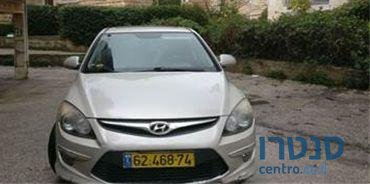 2011' Hyundai I30 i30 יונדאי photo #2
