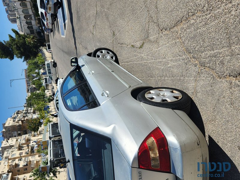 2007' Toyota Corolla טויוטה קורולה photo #2