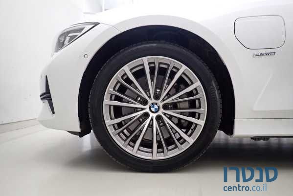 2021' BMW 3 Series ב.מ.וו סדרה 3 photo #6
