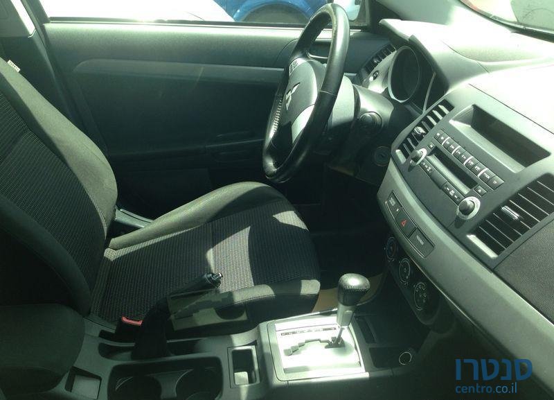 2013' Mitsubishi Lancer X photo #4