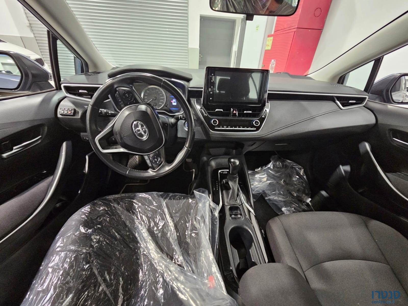 2020' Toyota Corolla photo #4