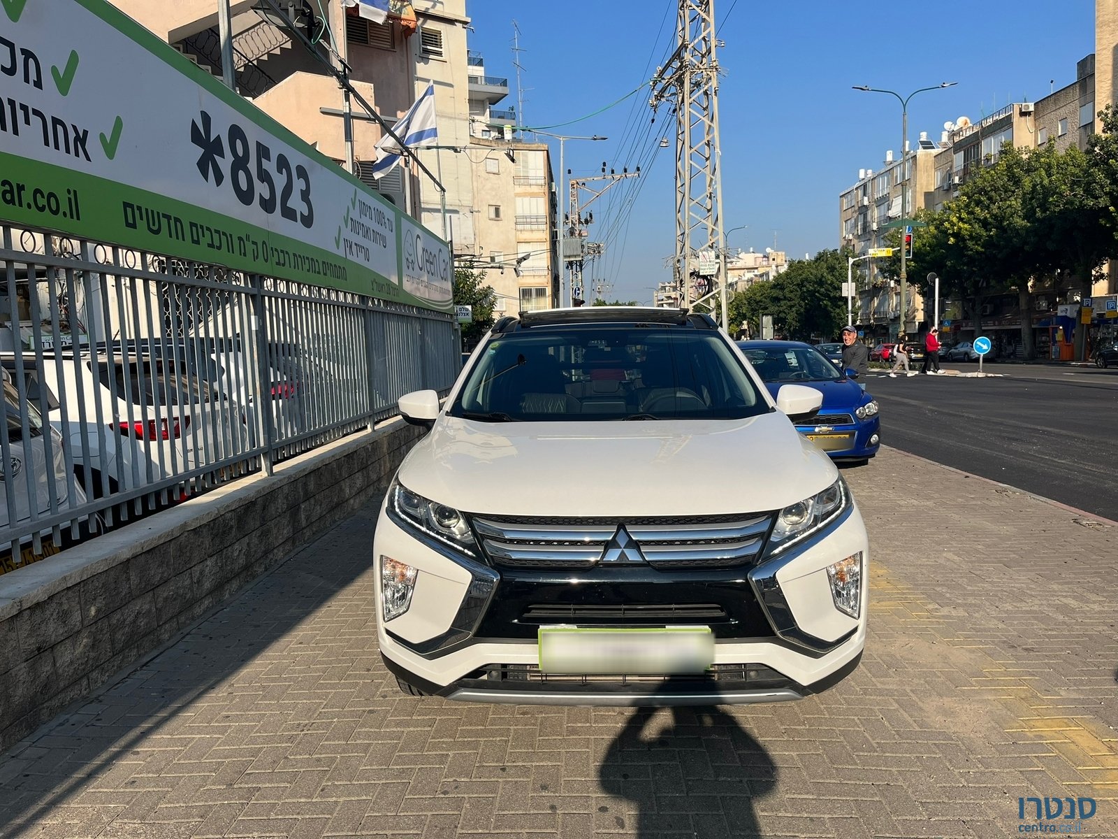2019' Mitsubishi Eclipse Cross photo #4