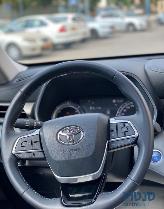 2022' Toyota Highlander טויוטה היילנדר photo #3