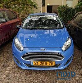 2013' Ford Fiesta photo #1