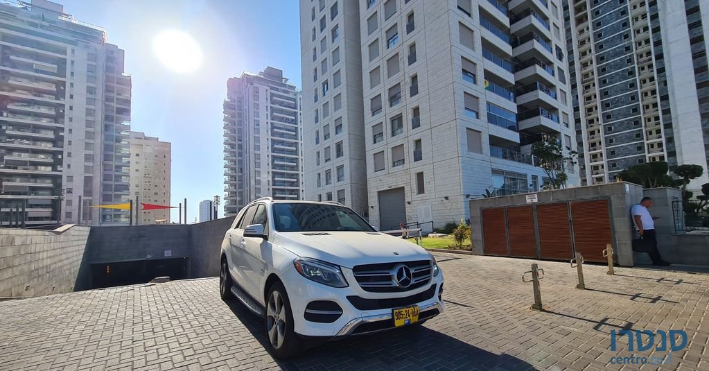 2018' Mercedes-Benz Gle מרצדס photo #2