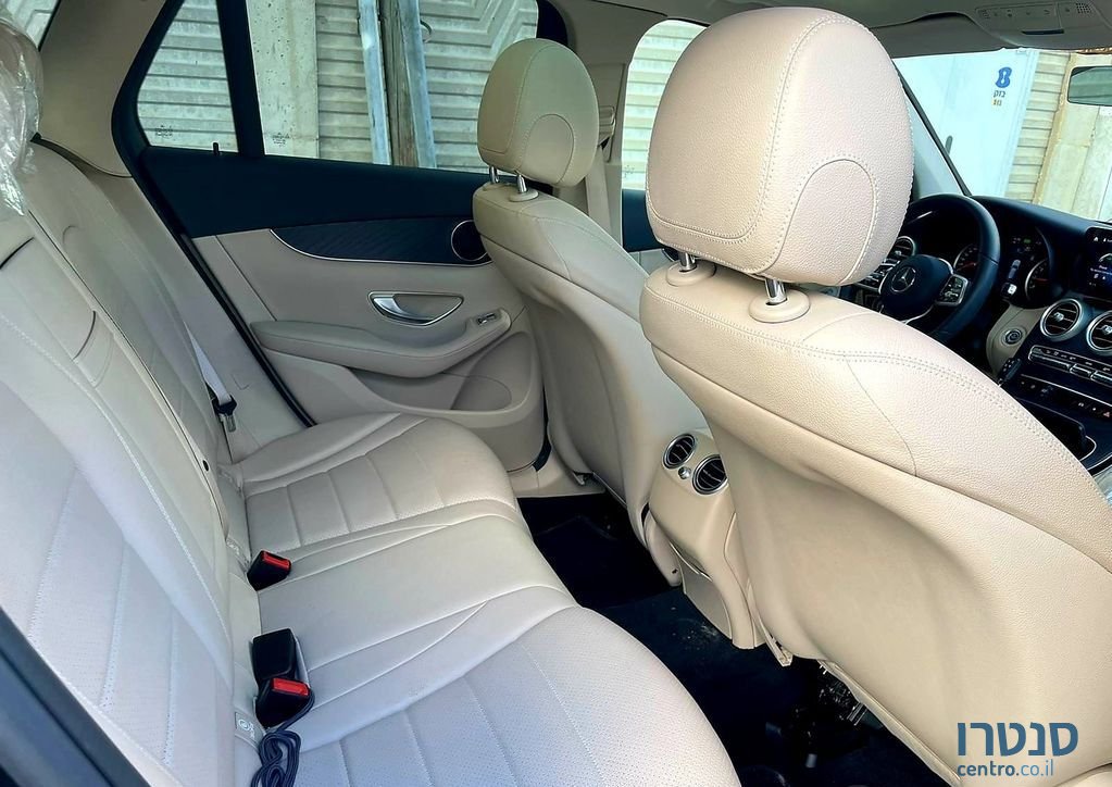 2021' Mercedes-Benz Glc מרצדס photo #6
