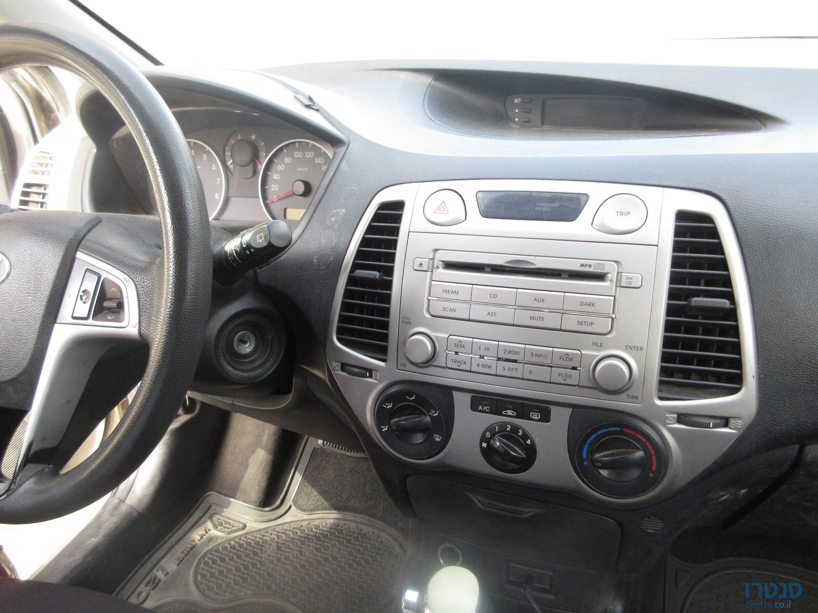 2009' Hyundai i20 יונדאי photo #3