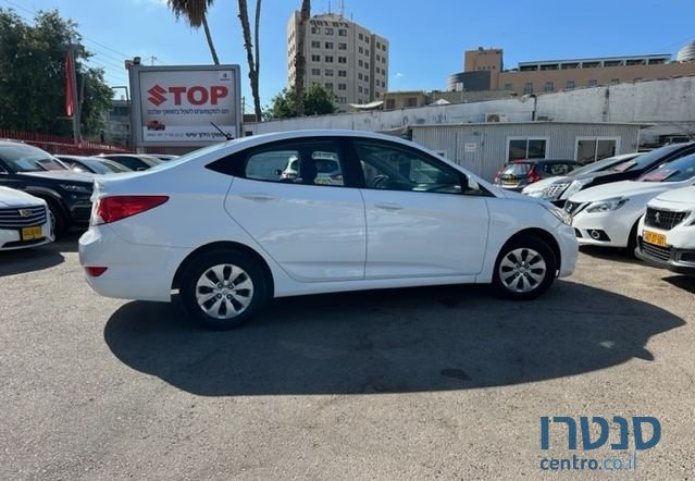 2018' Hyundai i25 יונדאי photo #3