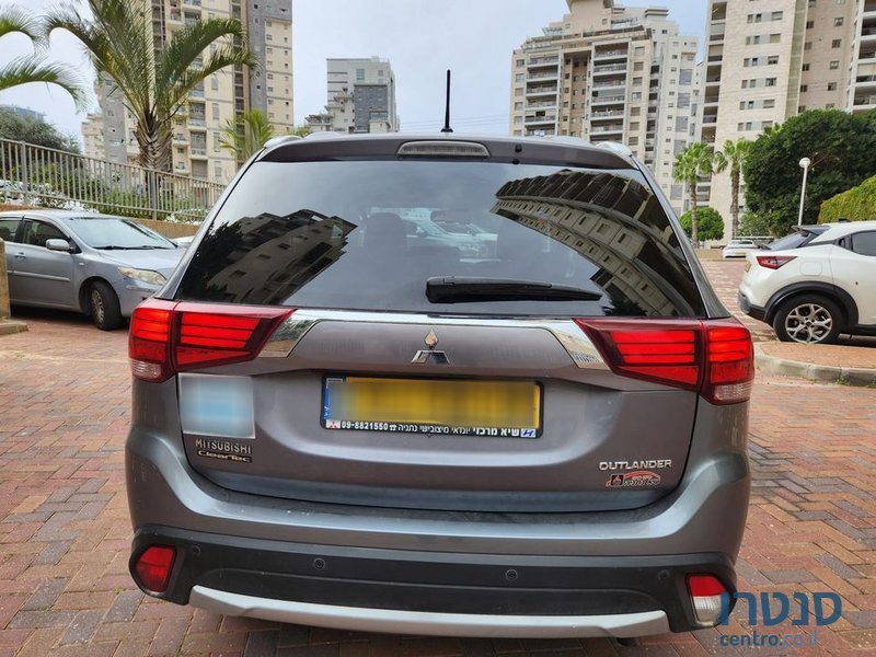 2016' Mitsubishi Outlander מיצובישי אאוטלנדר photo #3