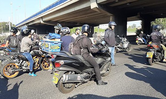 Мотоциклисты перекрыли движение по Аялону в Тель-Авиве