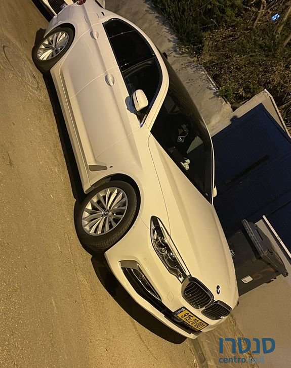 2018' BMW 5 Series ב.מ.וו סדרה 5 photo #1