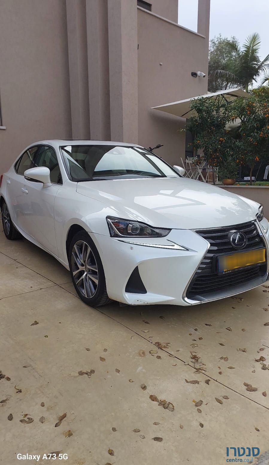 2020' Lexus IS לקסוס photo #1