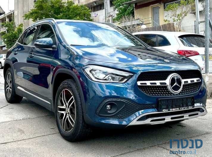 2022' Mercedes-Benz GLA מרצדס photo #3