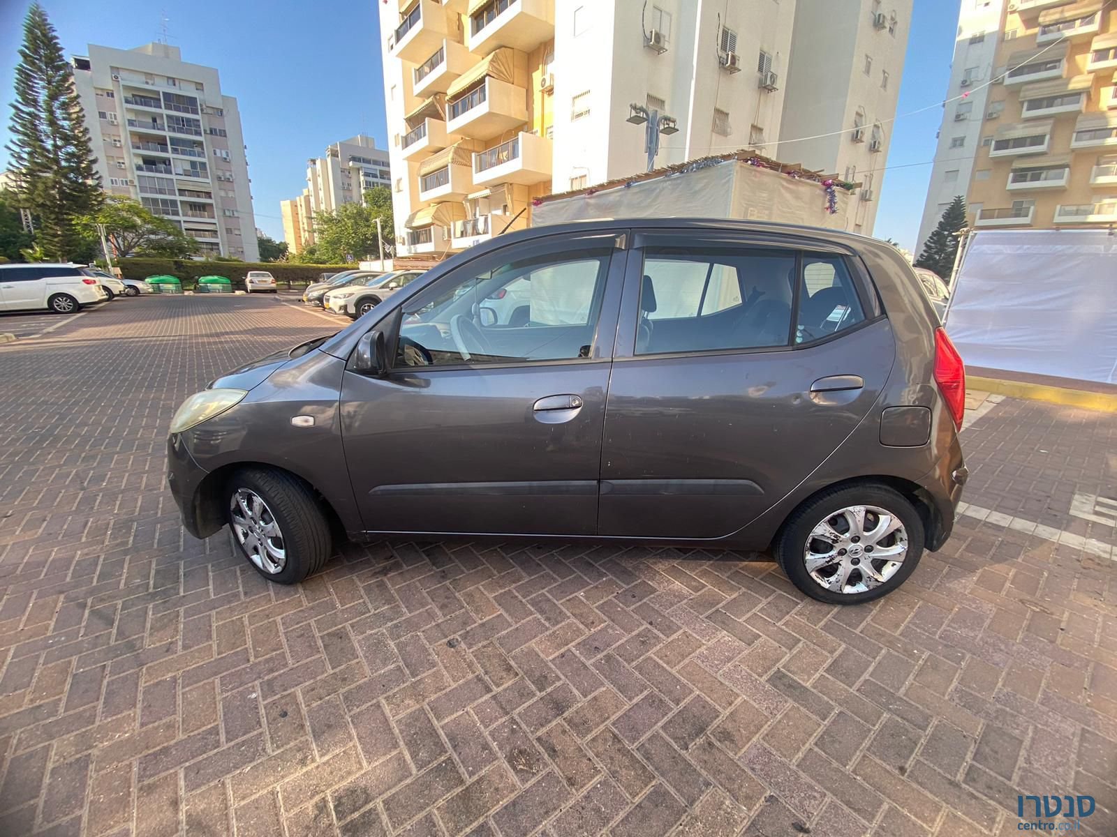 2011' Hyundai i10 יונדאי photo #2