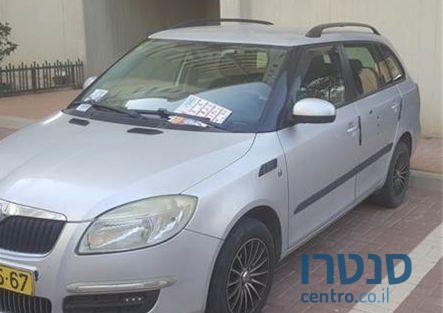 2008' Skoda Fabia סקודה פביה photo #1