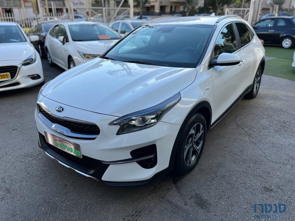 2020' Kia Ceed photo #2