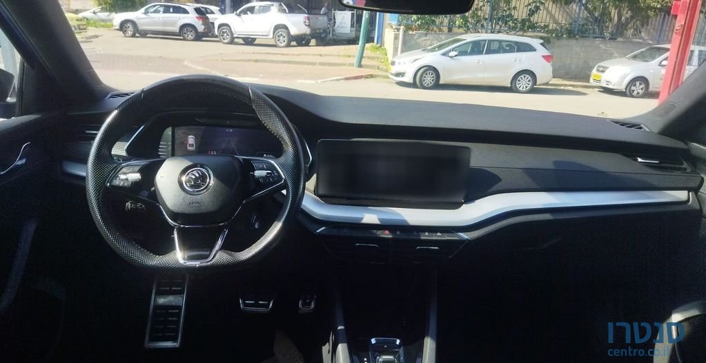 2021' Skoda Octavia סקודה אוקטביה photo #2