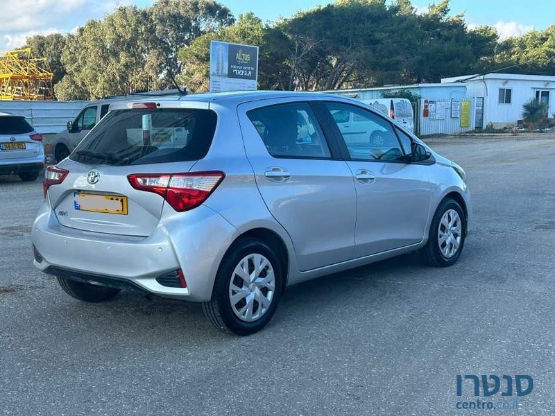 2019' Toyota Yaris טויוטה יאריס photo #4