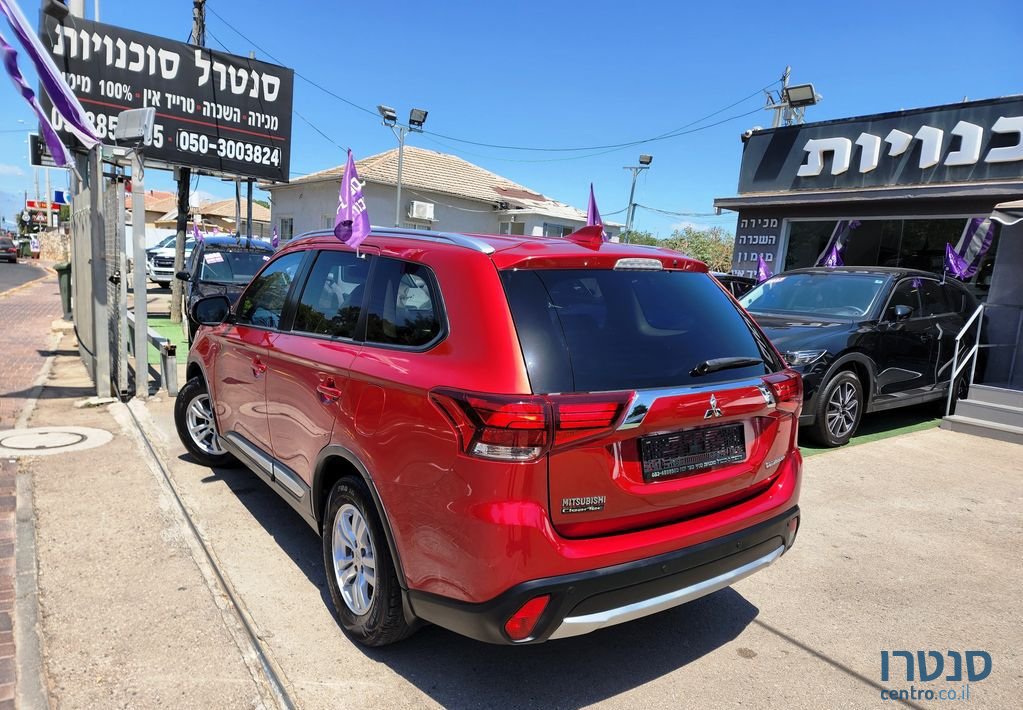 2017' Mitsubishi Outlander מיצובישי אאוטלנדר photo #4