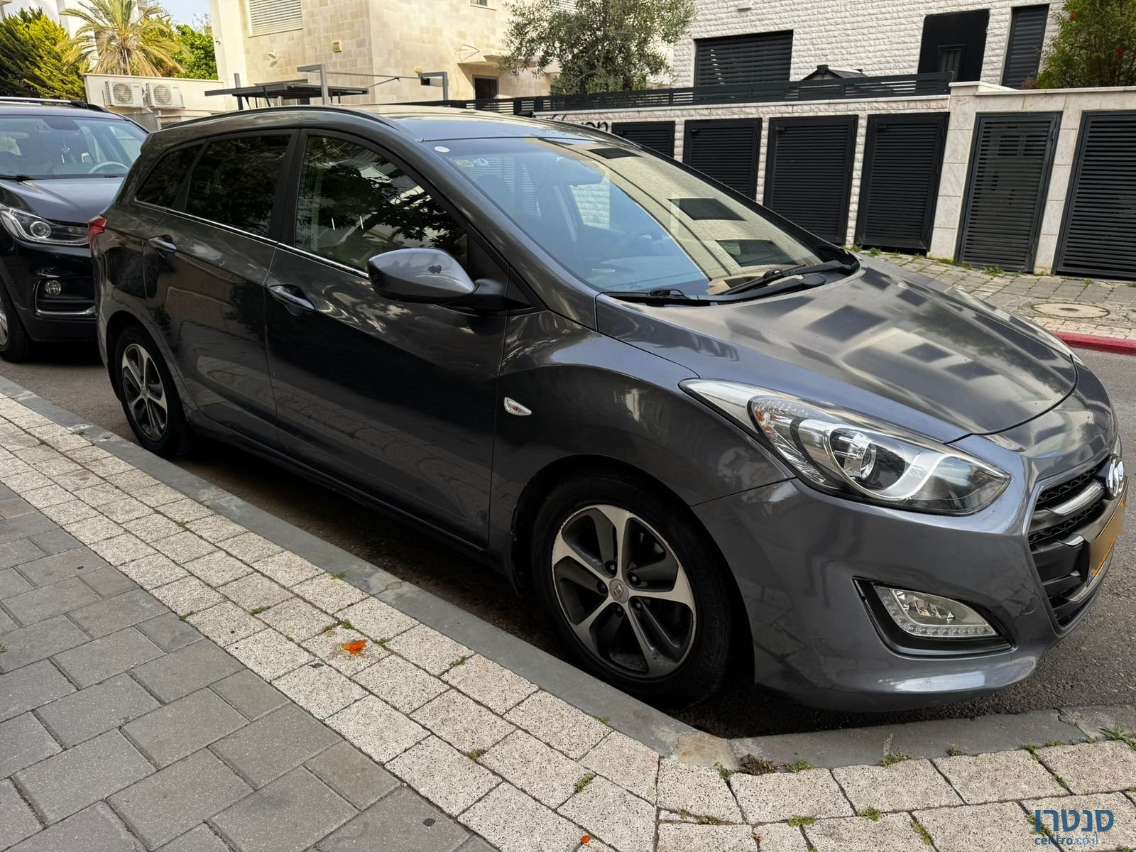 2016' Hyundai i30 N סטיישן photo #4