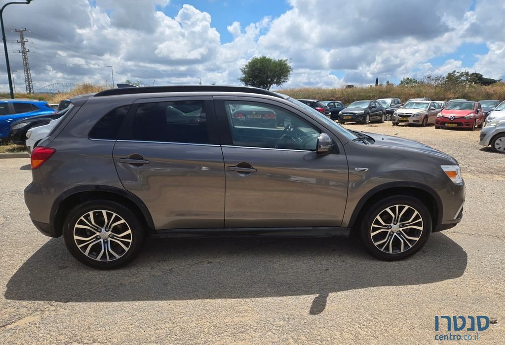 2019' Mitsubishi ASX מיצובישי photo #2