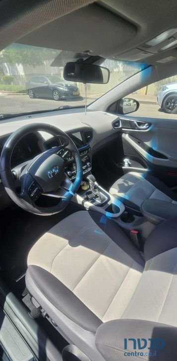 2018' Hyundai Ioniq יונדאי איוניק photo #3