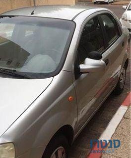 2005' Chevrolet Aveo photo #2