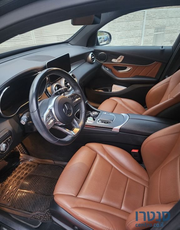 2022' Mercedes-Benz Glc-Class מרצדס photo #3