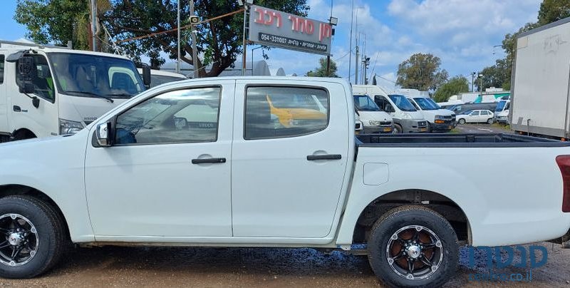 2014' Isuzu 2X4 D-Max איסוזו photo #2