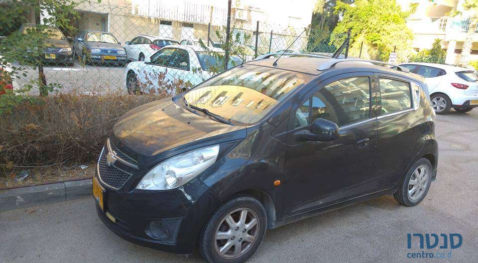 2011' Chevrolet Spark photo #1