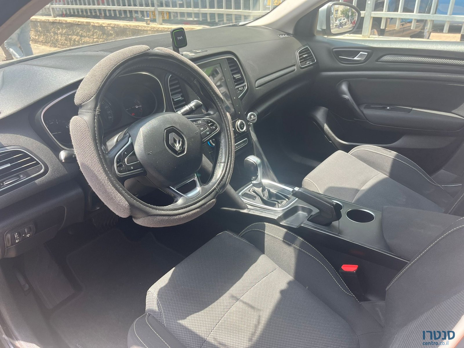 2019' Renault Megane photo #3