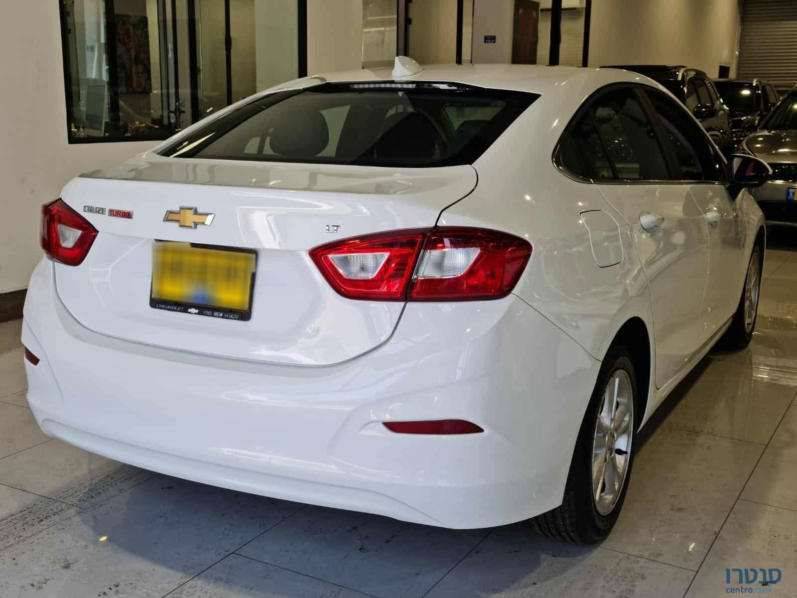 2019' Chevrolet Cruze photo #3