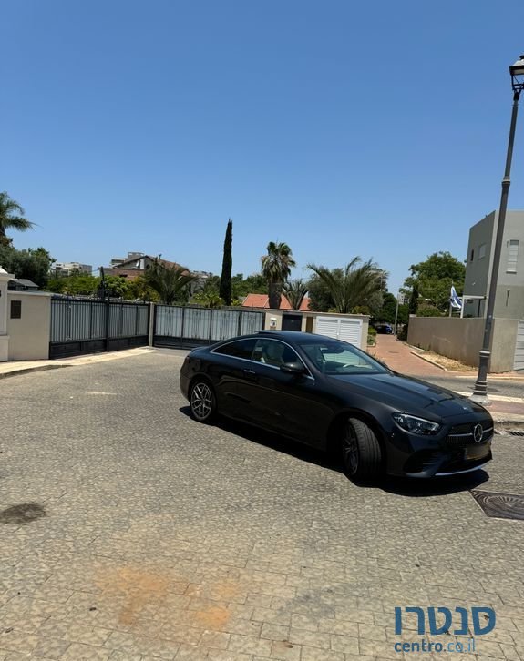 2021' Mercedes-Benz E-Class מרצדס photo #5