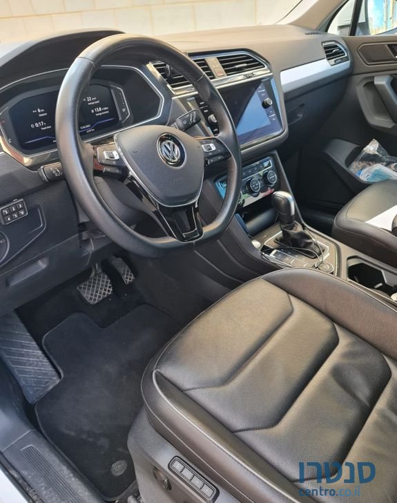 2019' Volkswagen Tiguan פולקסווגן טיגואן photo #1
