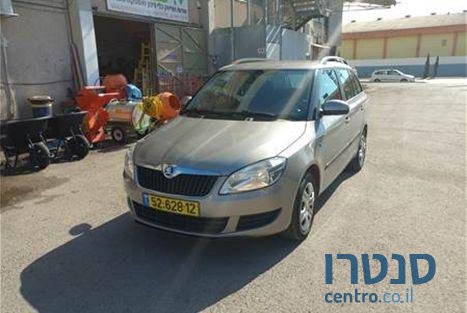 2013' Skoda Fabia אמבישיין Tsi photo #1