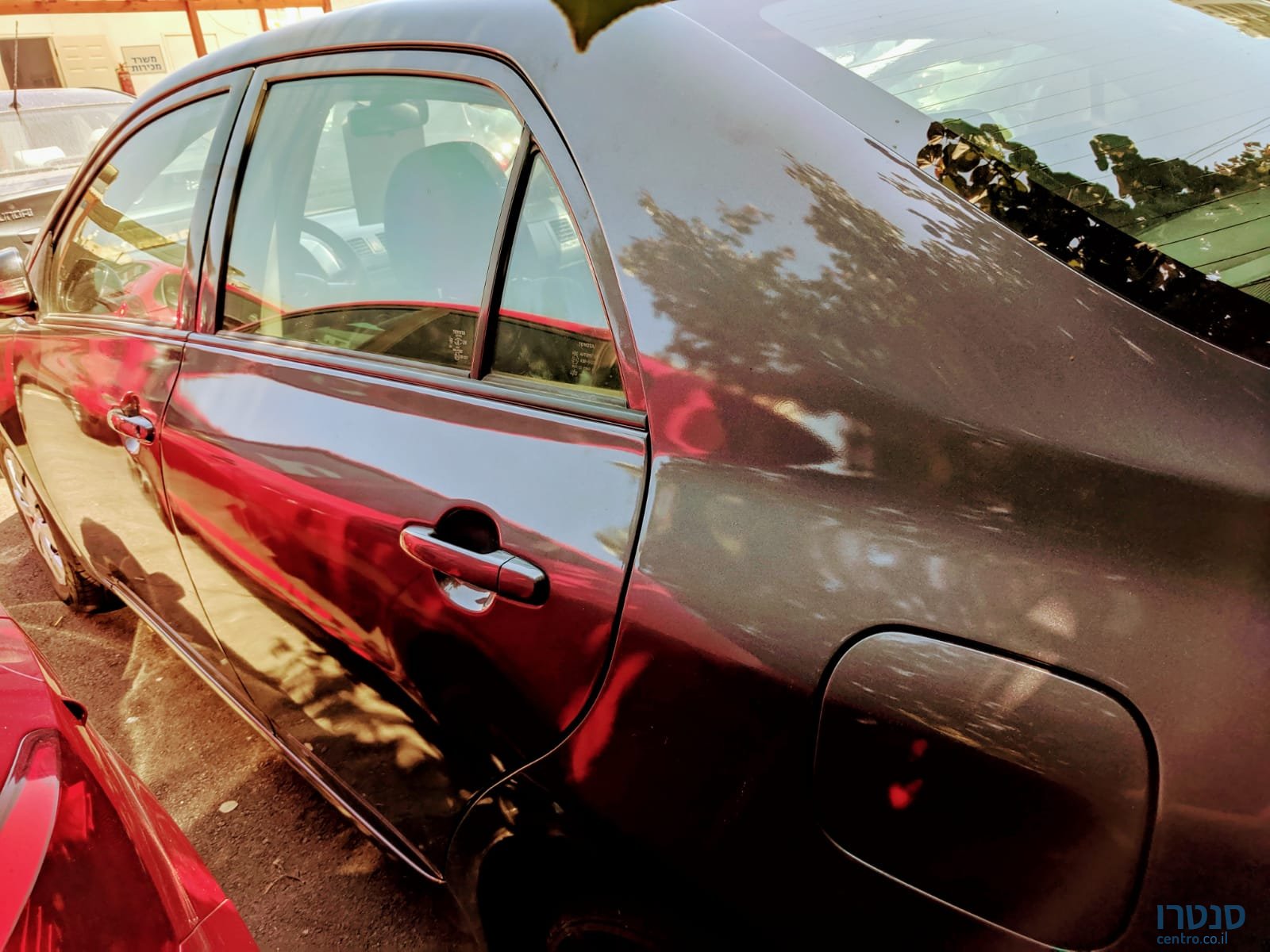 2011' Toyota Corolla photo #3