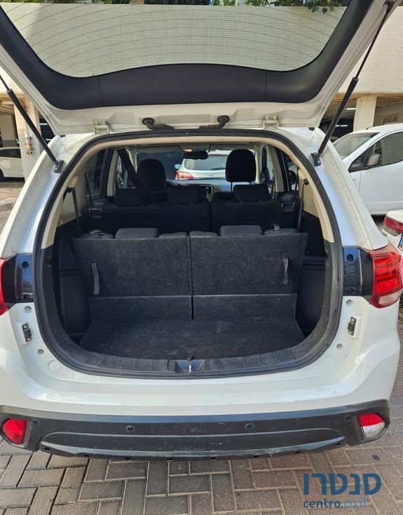 2016' Mitsubishi Outlander מיצובישי אאוטלנדר photo #6