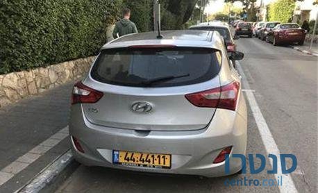 2013' Hyundai I30 i30 יונדאי photo #2