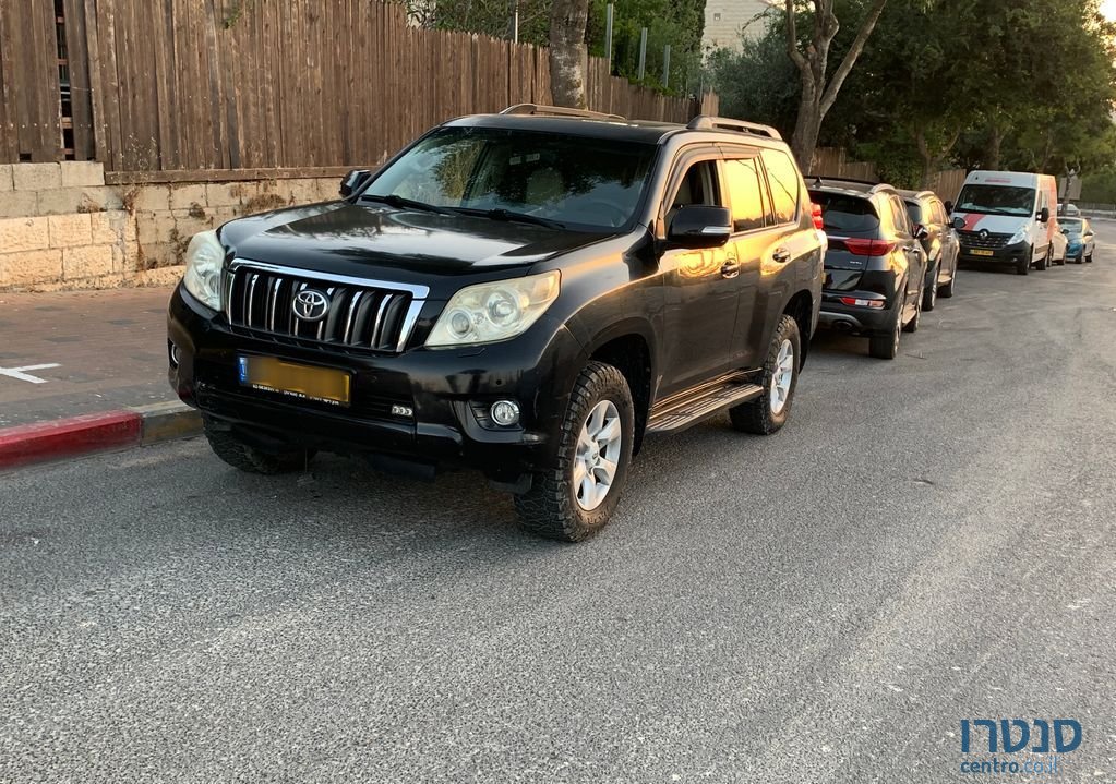 2010' Toyota Land Cruiser טויוטה לנד קרוזר photo #2