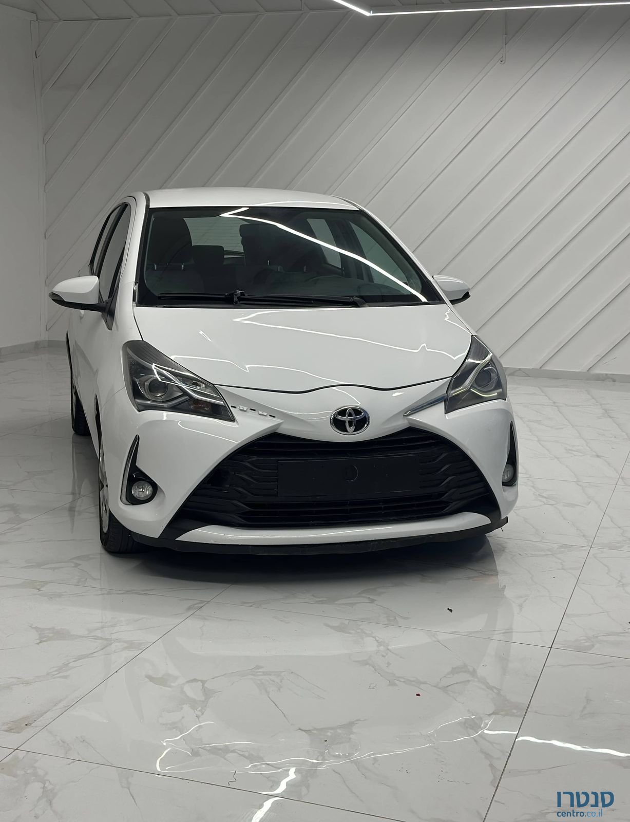 2019' Toyota Yaris טויוטה יאריס photo #6