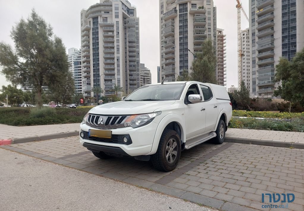2020' Mitsubishi L200 מיצובישי טרייטון photo #2