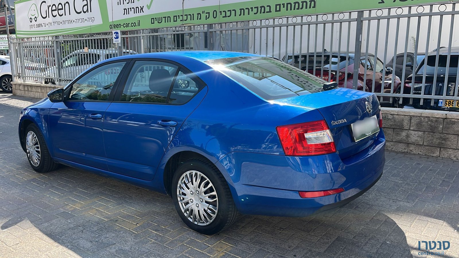 2014' Skoda Octavia photo #4