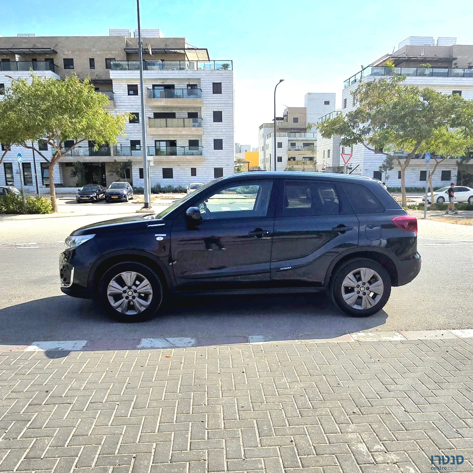 2021' Suzuki Vitara photo #5